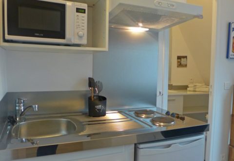 Studio rental in Paris, Rue de Rennes