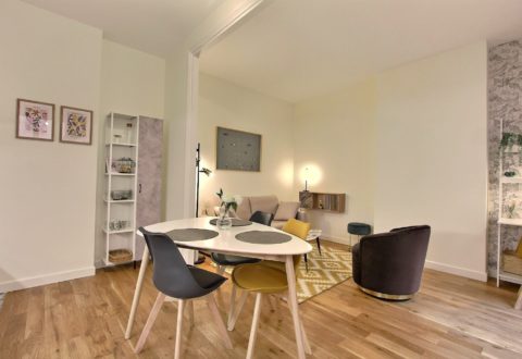 Location appartement 2&nbsp;pièces à Paris, Avenue de Wagram