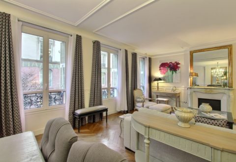 Location appartement 3&nbsp;pièces à Paris, Rue des Rosiers