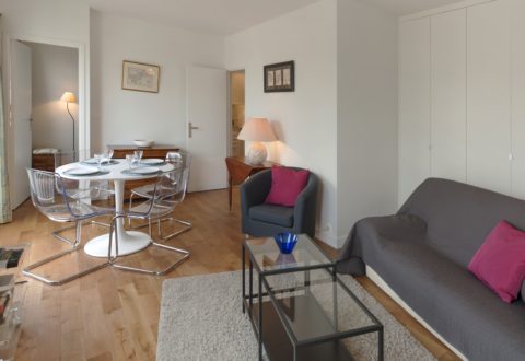 2&nbsp;bedrooms apartment rental in Paris, Rue du Montparnasse
