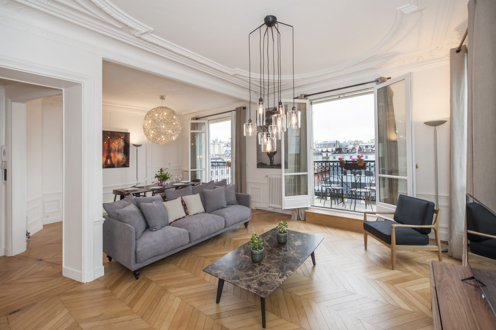 3&nbsp;bedrooms apartment rental in Paris, Rue Mabillon