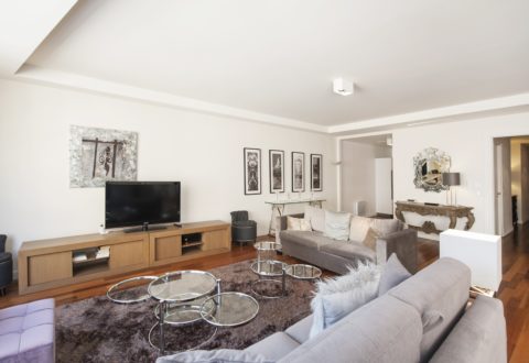 1&nbsp;bedroom apartment rental in Paris, Rue Lord Byron