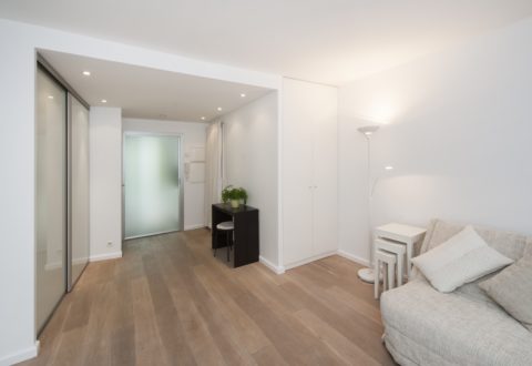 Studio rental in Paris, Rue Valette