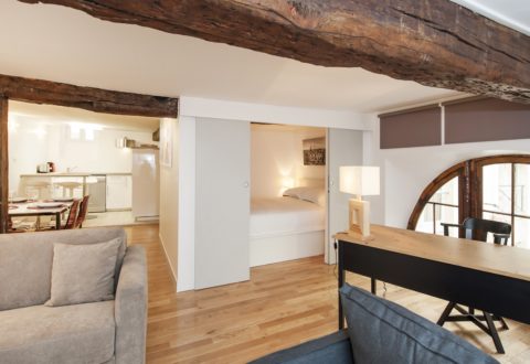 Location appartement 2&nbsp;pièces à Paris, Rue Poulletier