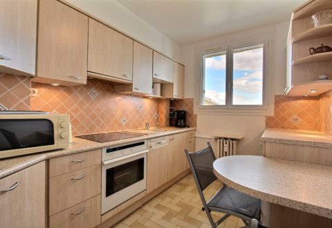 1&nbsp;bedroom apartment rental in Paris, Rue Geoffroy-Saint-Hilaire