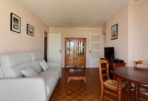 1&nbsp;bedroom apartment rental in Paris, Rue Geoffroy-Saint-Hilaire