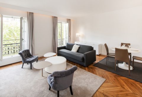 Furnished apartment 1&nbsp;bedroom in Paris 14th, Boulevard du Montparnasse