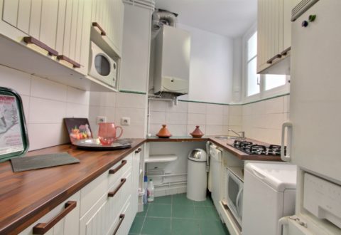 2&nbsp;bedrooms apartment rental in Paris, Place de Breteuil