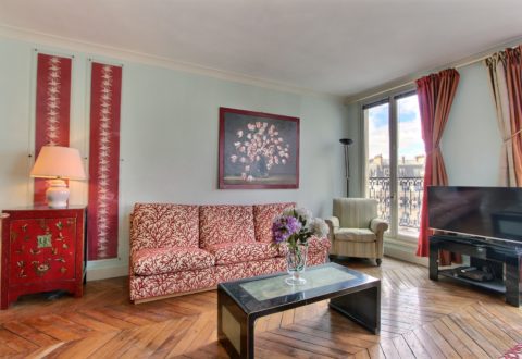 2&nbsp;bedrooms apartment rental in Paris, Rue de Vaugirard