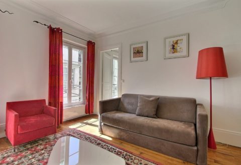 Furnished apartment 1&nbsp;bedroom in Paris 14th, Boulevard du Montparnasse