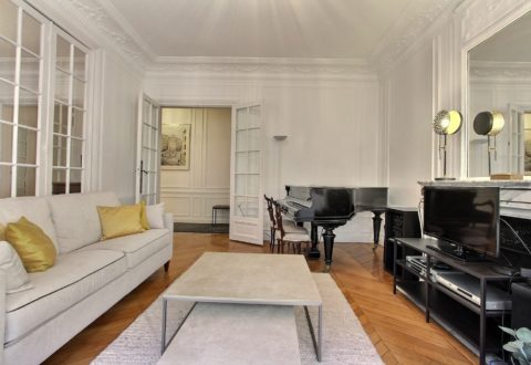 3&nbsp;bedrooms apartment rental in Paris, Rue du Regard