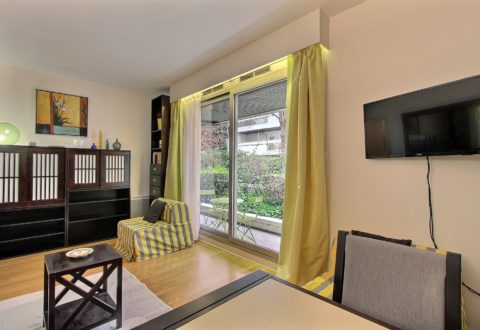 Studio meublé à Paris, Rue Duguay Trouin