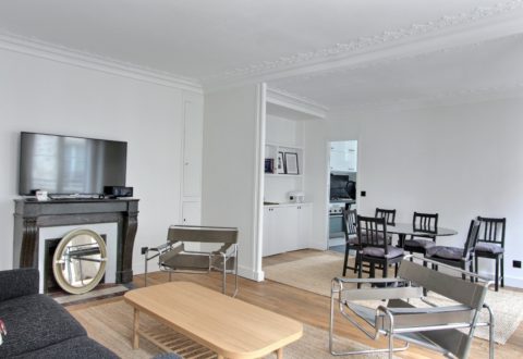 Location appartement 2&nbsp;pièces à Paris, Rue du Bac