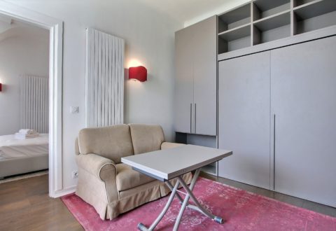 1&nbsp;bedroom apartment rental in Paris, Avenue des Champs-Élysées