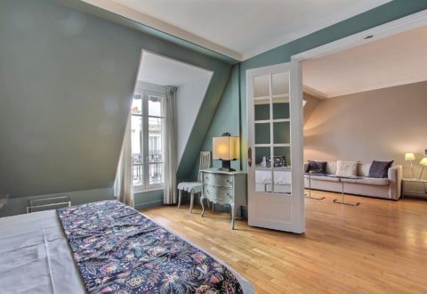 Location appartement 2&nbsp;pièces à Paris, Rue de la Paix
