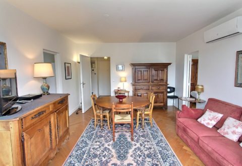 1&nbsp;bedroom apartment rental in Paris, Rue de Sèvres