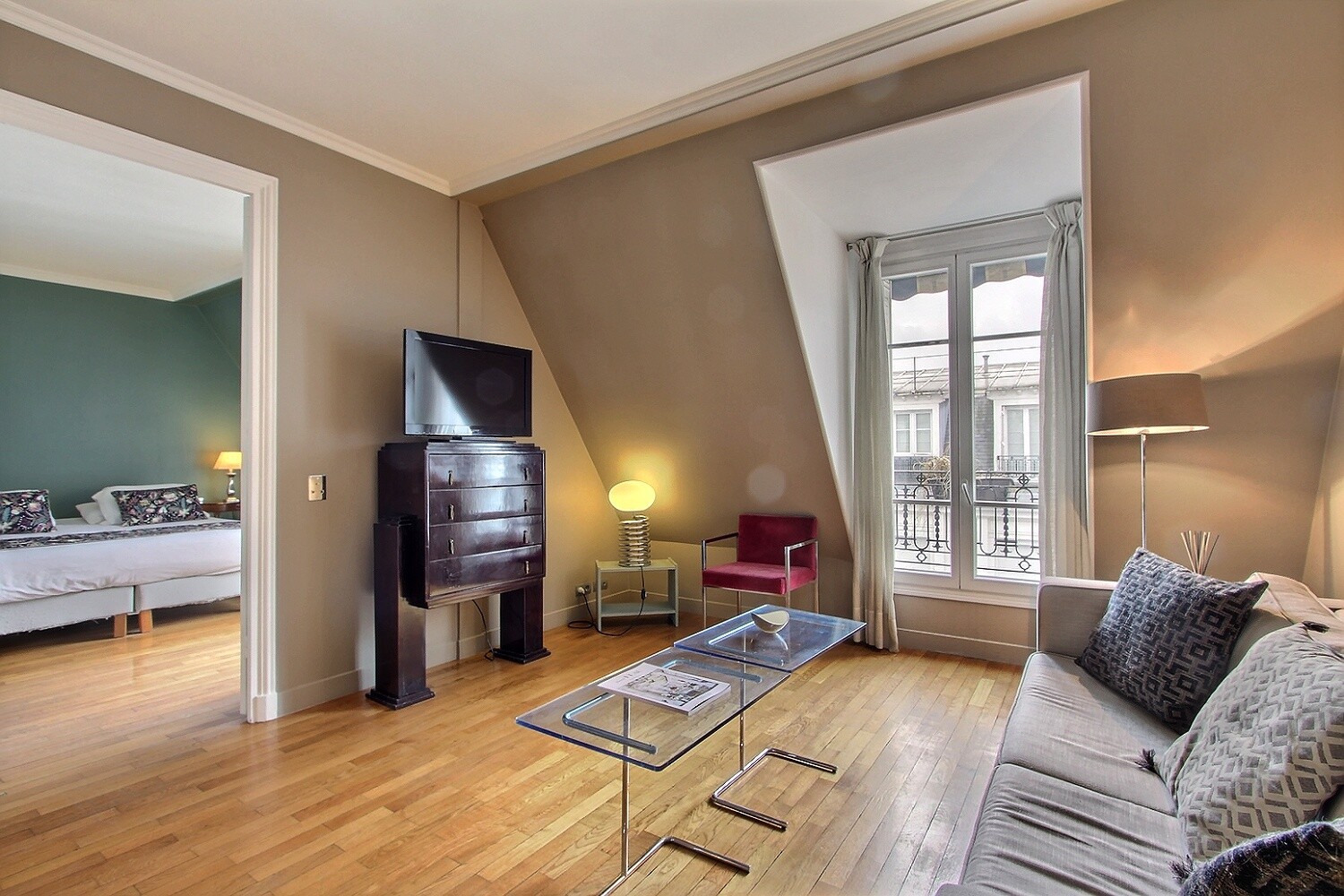 Location appartement 2&nbsp;pièces à Paris, Rue de la Paix