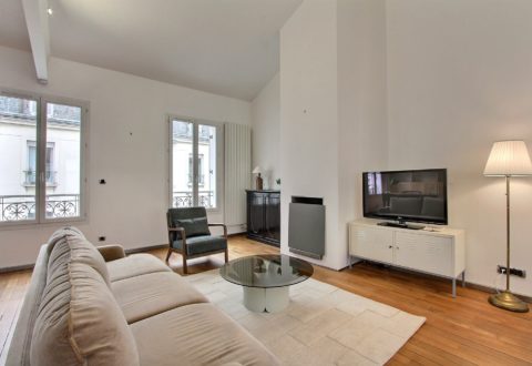 3&nbsp;bedrooms apartment rental in Paris, Rue de l'Amiral Roussin