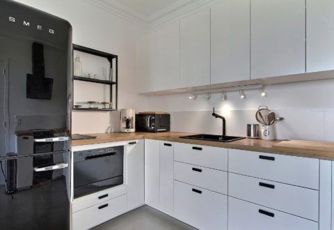 2&nbsp;bedrooms apartment rental in Paris, Rue de Vaugirard