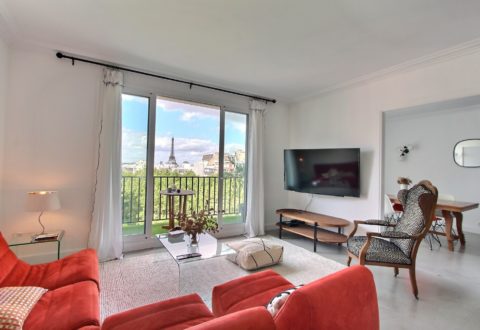 Furnished apartment 2&nbsp;bedrooms in Paris 15th, Rue de Vaugirard