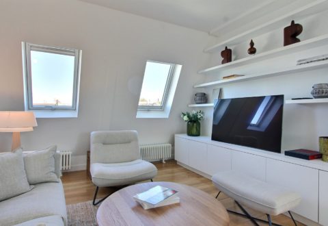 2&nbsp;bedrooms apartment rental in Paris, Rue Cassette