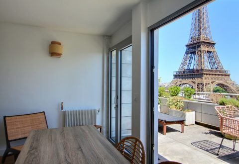 Furnished apartment 1&nbsp;bedroom in Paris 15th, Avenue de Suffren